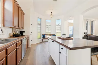 9037 Chardin Park Drive, Fort Worth, TX 76244 - Photo 12