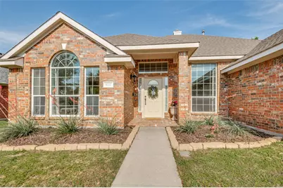9037 Chardin Park Drive, Fort Worth, TX 76244 - Photo 2