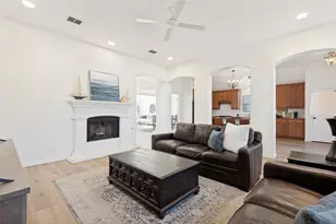 9037 Chardin Park Dr, Fort Worth, TX 76244 - Photo 8