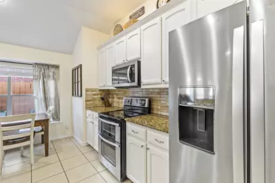 9236 Jason Drive, White Settlement, TX 76108 - Photo 10