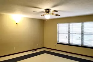 720 Mimosa Dr, Denton, TX 76201 - Photo 8