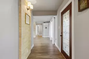 3217 Golfing Green, Farmers Branch, TX 75234 - Photo 6