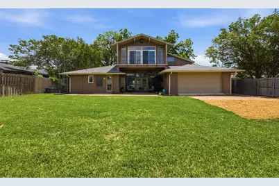 3217 Golfing Green, Farmers Branch, TX 75234 - Photo 4