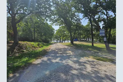 7150 Allyn Drive, Azle, TX 76020 - Photo 2