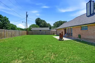 7150 Allyn Dr, Azle, TX 76020 - Photo 30