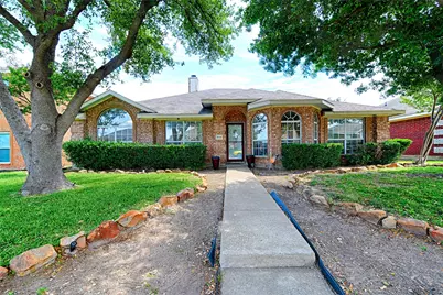 1544 Birkenhead Lane, Lancaster, TX 75134 - Photo 2