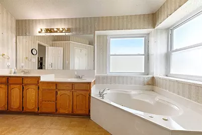 1544 Birkenhead Lane, Lancaster, TX 75134 - Photo 12