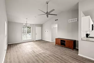 948 Carom Way, Dallas, TX 75217 - Photo 6