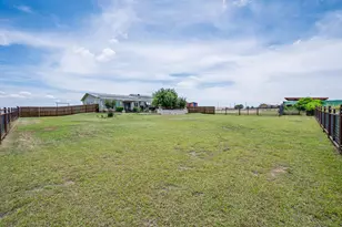 12102 Cedar Rock Pkwy, Crawford, TX 76638 - Photo 34