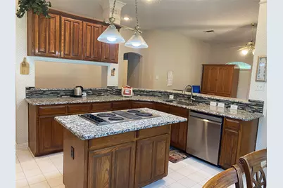 5730 Champion Court, Arlington, TX 76017 - Photo 10