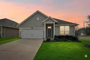 9000 HUXLEY Dr, Providence Village, TX 76227 - Photo 24