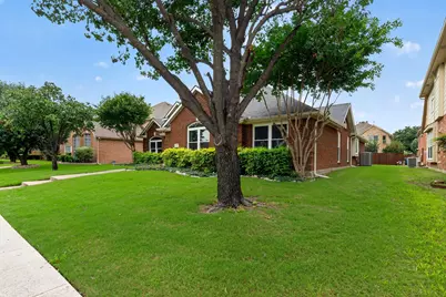 1517 Caldwell Circle, Carrollton, TX 75010 - Photo 4