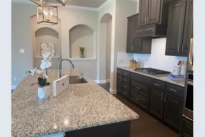 209 Johnson Street, Granbury, TX 76048 - Photo 12