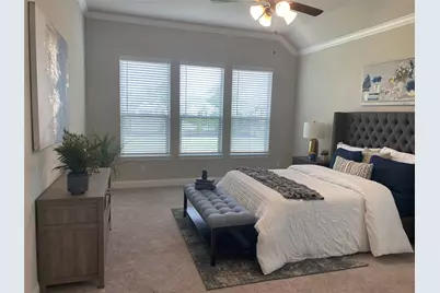 209 Johnson Street, Granbury, TX 76048 - Photo 24