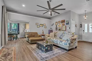 7937 Hunters Glen Dr, Watauga, TX 76148 - Photo 6