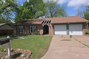 1900 26th Ave, Mineral Wells, TX 76067 - Photo 1