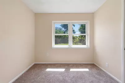 807 Highland Drive, Arlington, TX 76010 - Photo 18