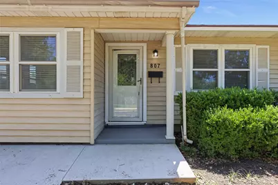 807 Highland Drive, Arlington, TX 76010 - Photo 2