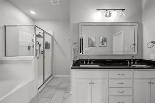 418 Travis Dr, McGregor, TX 76657 - Photo 12