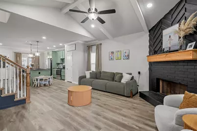 418 Travis Drive, McGregor, TX 76657 - Photo 4