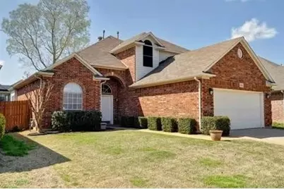 8729 Sunset Trace Drive, Fort Worth, TX 76244 - Photo 2