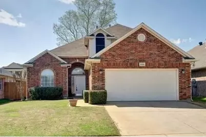 8729 Sunset Trace Drive, Fort Worth, TX 76244 - Photo 1