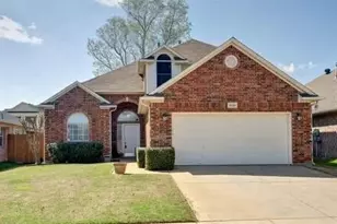 8729 Sunset Trace Dr, Fort Worth, TX 76244 - Photo 1