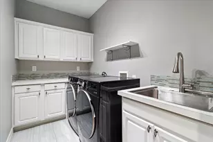 9654 Dickens Ln, Frisco, TX 75033 - Photo 32