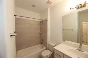 124 Canonbury Dr, Lewisville, TX 75067 - Photo 6