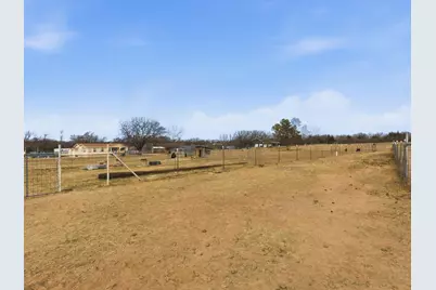 107 Private Road 3421, Bridgeport, TX 76426 - Photo 32