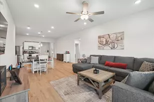 1004 Pineview Ln, Crowley, TX 76036 - Photo 14