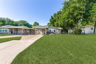 4517 Donnelly Ave, Fort Worth, TX 76107 - Photo 2