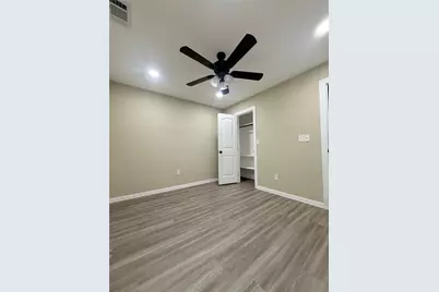 2666 Burton Avenue, Fort Worth, TX 76105 - Photo 14