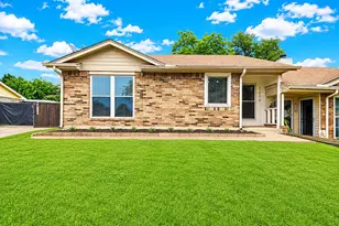 3000 Timothy Ln, Euless, TX 76039 - Photo 2