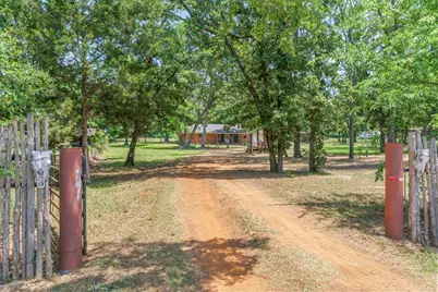 7611 Fm 314, Ben Wheeler, TX 75754 - Photo 2