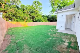 2205 Wellington St, Greenville, TX 75401 - Photo 24
