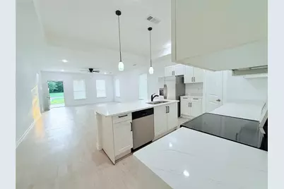 2205 Wellington Street, Greenville, TX 75401 - Photo 6