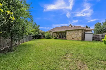335 Edinburgh Lane, Waco, TX 76712 - Photo 30
