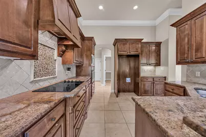 335 Edinburgh Lane, Waco, TX 76712 - Photo 12