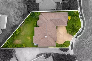 335 Edinburgh Ln, Waco, TX 76712 - Photo 6