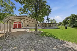 46 George A Green Dr, Gordonville, TX 76245 - Photo 4