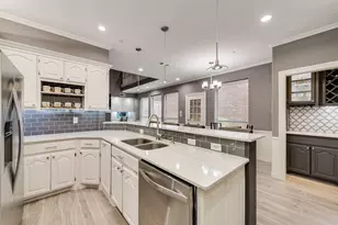 17060 Upper Bay Rd, Addison, TX 75001 - Photo 18