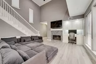 17060 Upper Bay Rd, Addison, TX 75001 - Photo 2