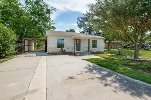 203 S Waxahachie St, Mansfield, TX 76063 - Photo 2