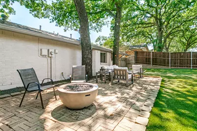 1028 Meadowbrook Drive, Grapevine, TX 76051 - Photo 22