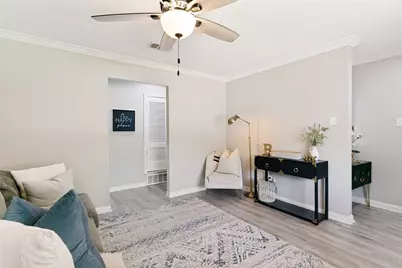 1028 Meadowbrook Drive, Grapevine, TX 76051 - Photo 4
