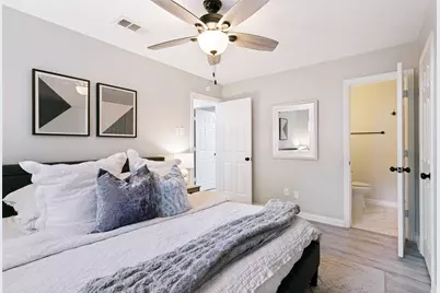 1028 Meadowbrook Drive, Grapevine, TX 76051 - Photo 14