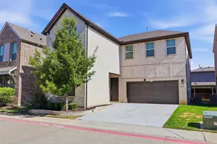 239 Woodson St, Irving, TX 75063 - Photo 4