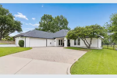 301 Hill Lane, Trophy Club, TX 76262 - Photo 2