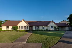 10 Park Central Cir, Rockwall, TX 75087 - Photo 4